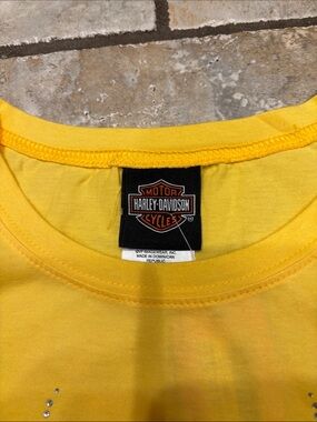 Harley-Davidson Yellow Rhinestone Wing Logo Short Sleeve Tee